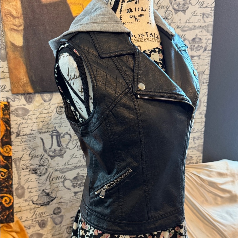 BONGO Black leather Vest with Gray Hood